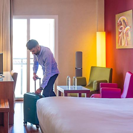 Num Hotel Salou Bagian luar foto