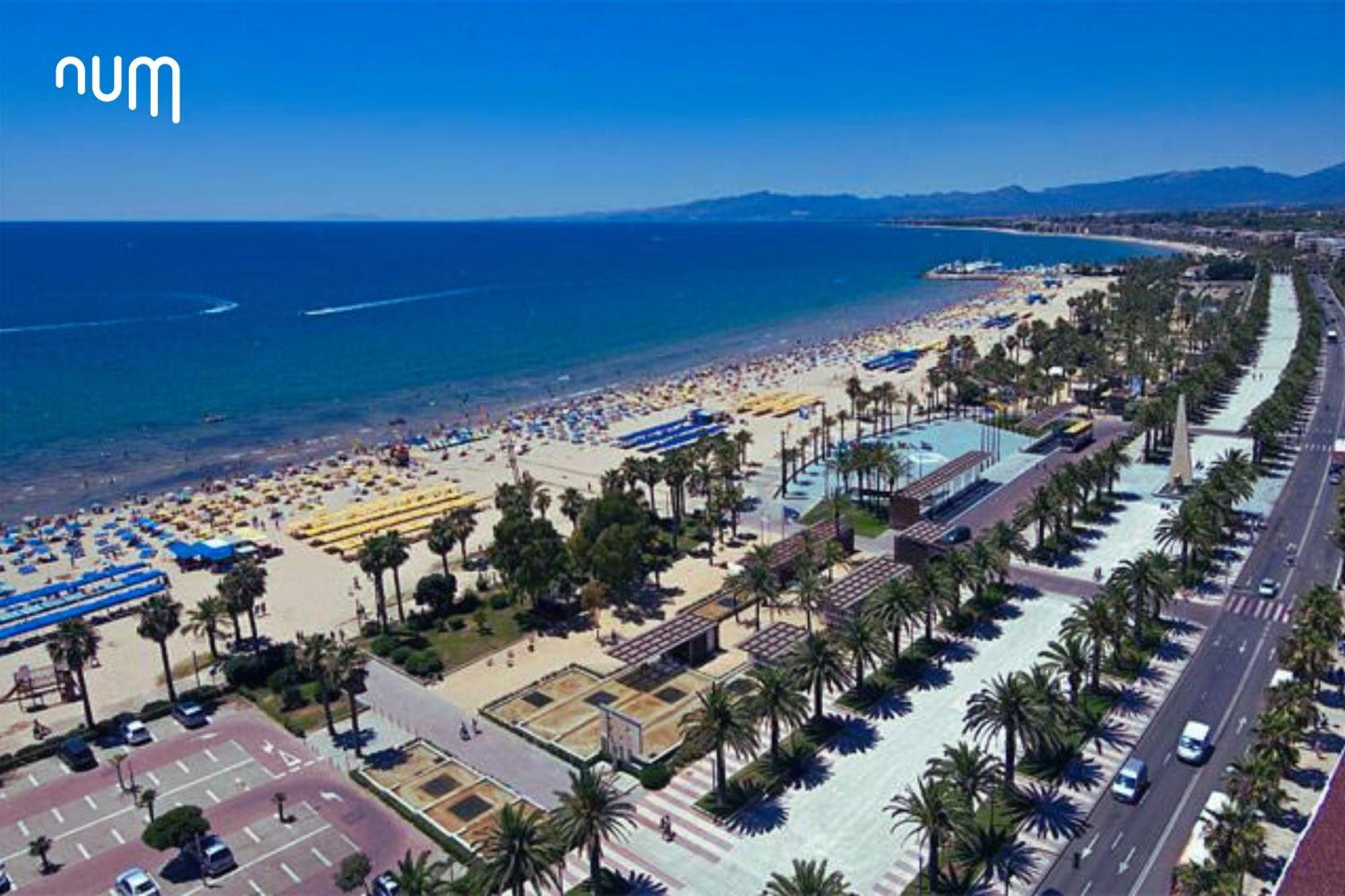 Num Hotel Salou Bagian luar foto