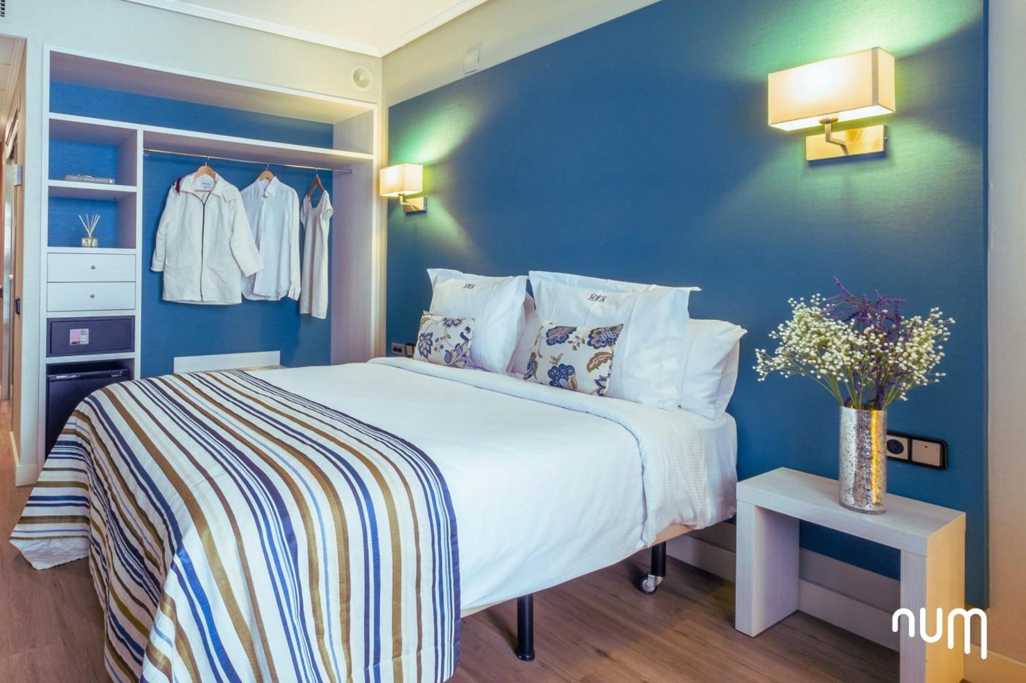 Num Hotel Salou Bagian luar foto