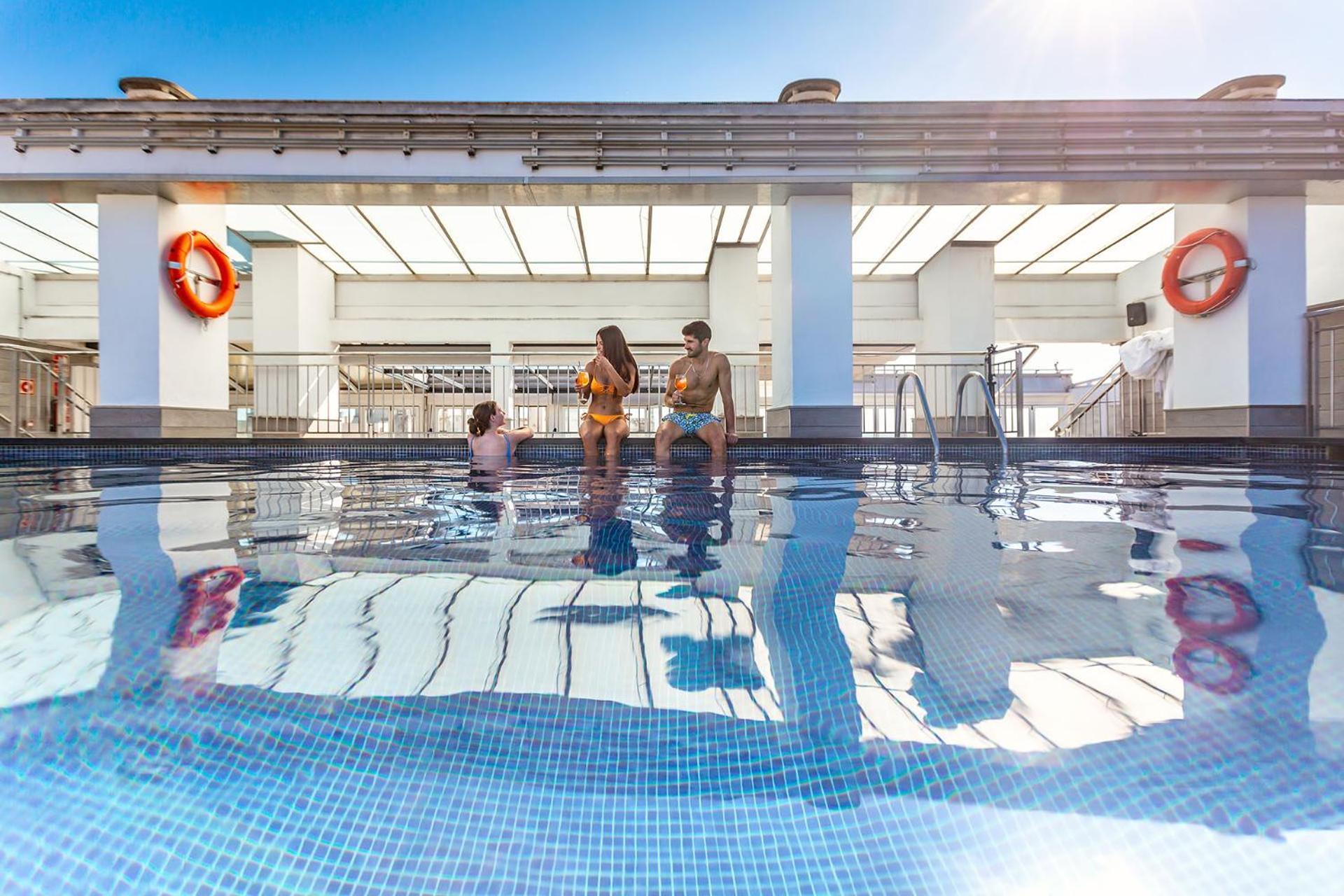 Num Hotel Salou Bagian luar foto