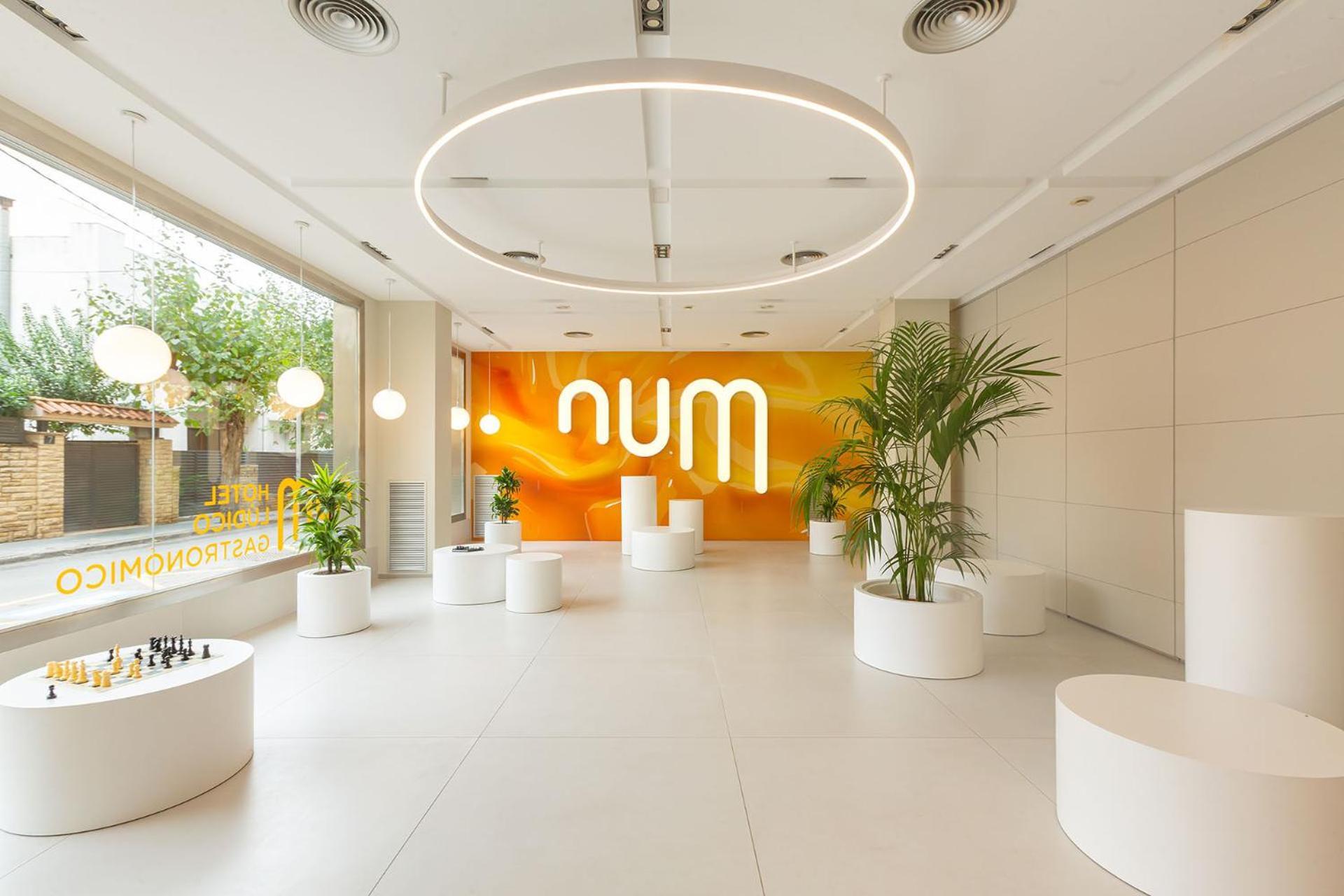 Num Hotel Salou Bagian luar foto
