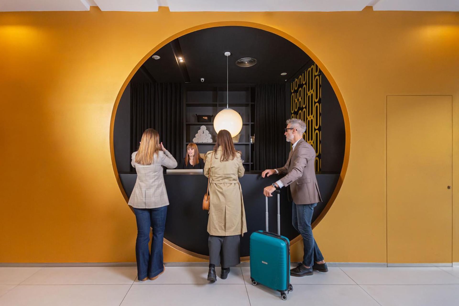 Num Hotel Salou Bagian luar foto