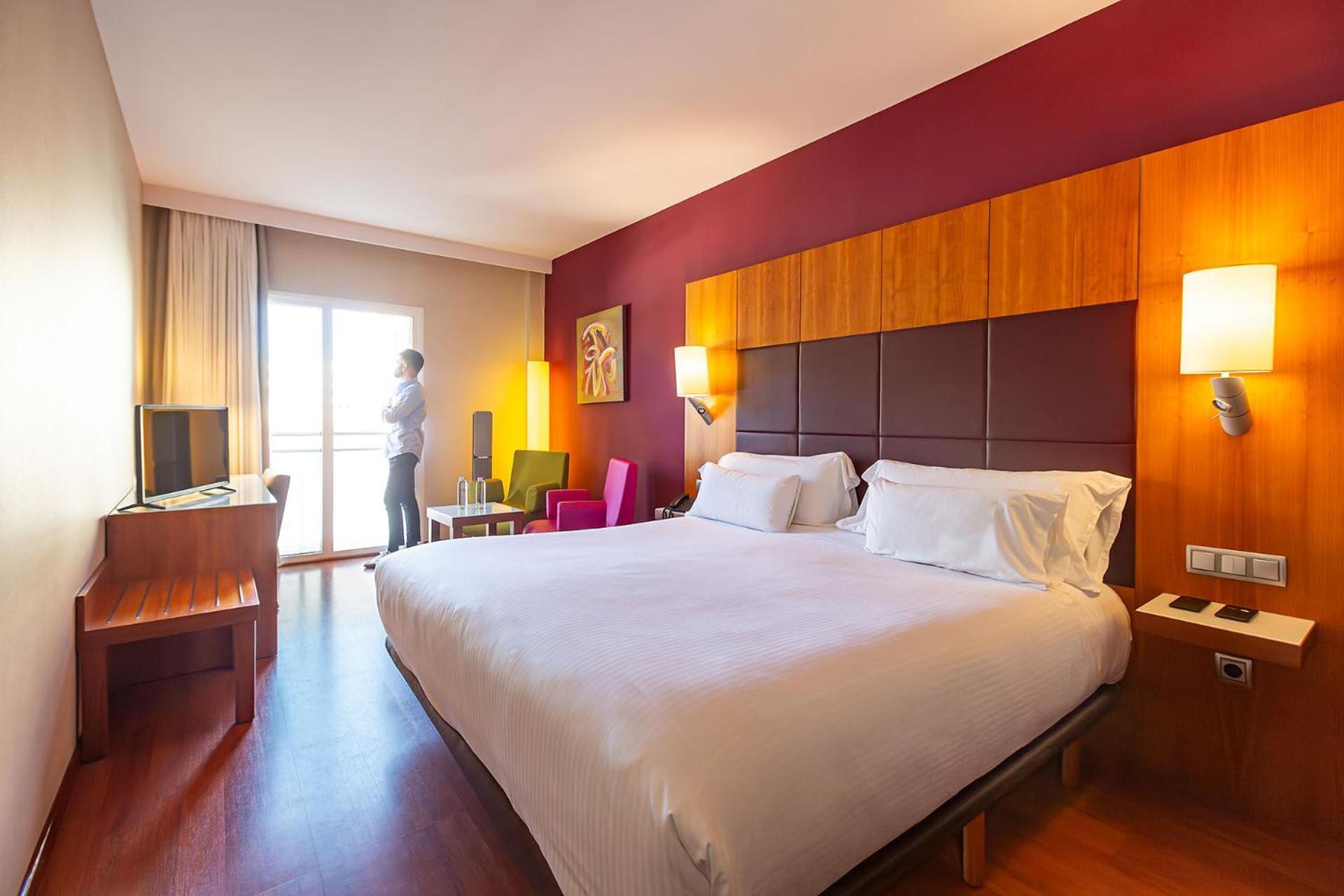 Num Hotel Salou Bagian luar foto